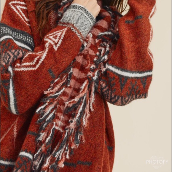 Fringe knit Sweater Cardigan Tribal Retro Print RUST - Picture 7 of 8